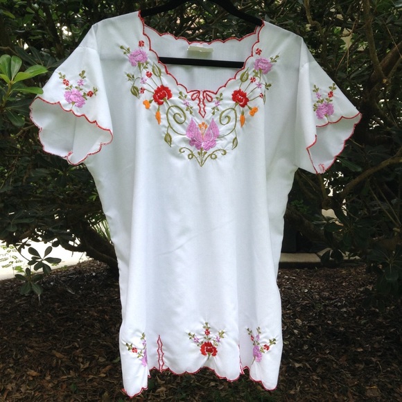 La Morenita Tops - Blouse Embroidered Ethnic